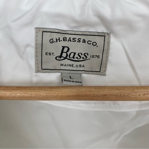 G.H. BASS & Co. Quilted Vest Outdoor Equestrian Classic Hiking White W/ Brown L - Picture 5 of 9